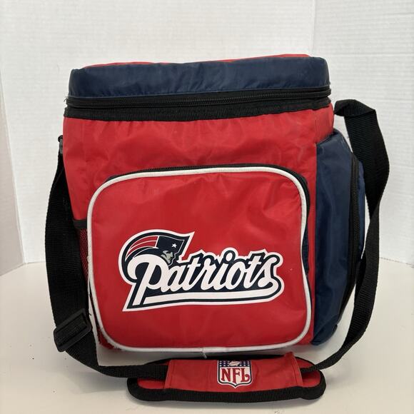 New England Patriots Cooler Soft Sided Insulated Cooler Lunch Bag Sports Beach - Picture 1 of 10